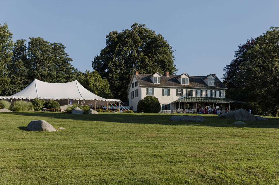 The manor house and outdoor tent at Springton Manor Farm