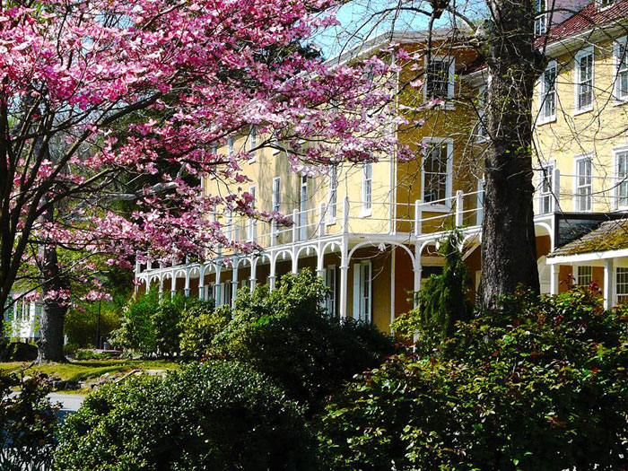 Historic Yellow Springs Weddings